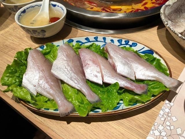 带鱼|被“误解”很深的1种鱼,因冰冻让人嫌弃,比带鱼营养,比鲫鱼香