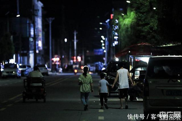  王家坝|「直击抗洪一线」夜幕下的王家坝