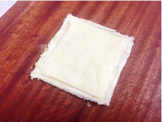 吐司|最近超火的快手早餐,卷一卷5分钟出锅,一口一个真过瘾,好吃