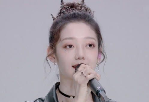 希林娜|陈卓璇抢希林娜依·高台词时,谁注意学员们表情比宫斗戏还精彩