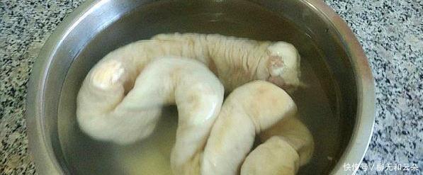 小厨房|超小厨房做炸辣椒香肠,两个大肠配配菜,一个胡椒粉,一个洋葱