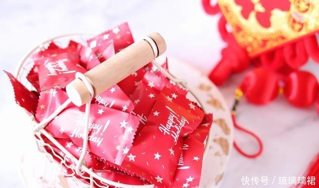 牛轧糖|自制年味糖果,料超足,吃腻了奶香牛轧糖,来试试这个口味吧