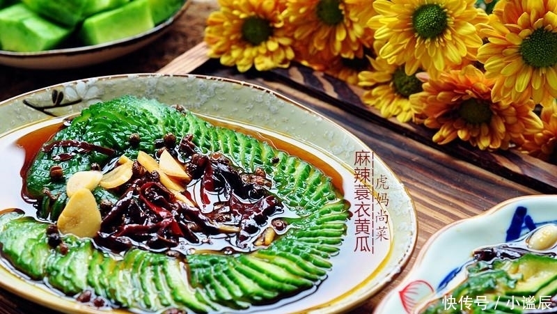 入味|2种方法切蓑衣黄瓜,柔软似水蛇腰,怎么扭都不会断,清脆入味快