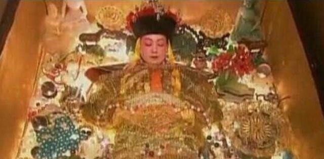 宋子文|慈禧墓中的夜明珠,成为美国博物馆镇馆之宝,跟宋子文脱不了干系