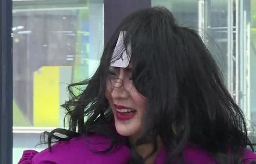 搞笑|《极限挑战》最搞笑片段被剪,莫非施嘉宁被骂怕了?敢做不敢当?