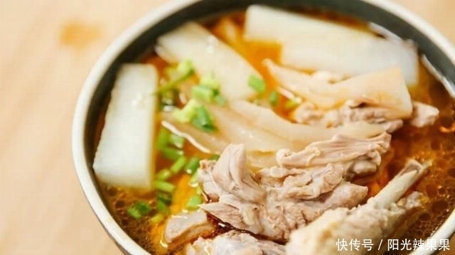 TUT|恐怖故事!网购了全国的酸汤,每天都忍不住多吃一碗饭TUT
