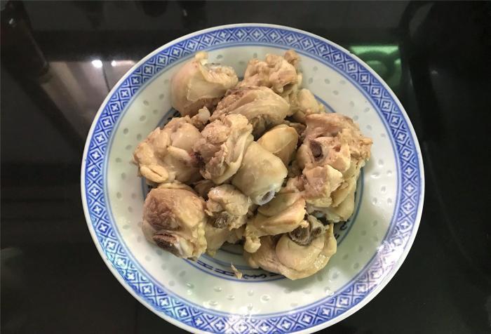 鸡腿|这碱性食物要多吃,和鸡肉是绝配,简单一煮,营养又美味