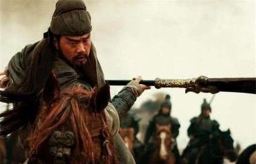 武将|在三国时期，他是唯一让关羽心甘情愿下跪的武将，此人是谁？