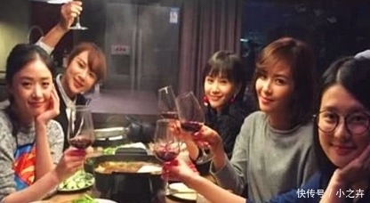 老板|杨紫和朋友去吃火锅服务员却说免单了,老板是他