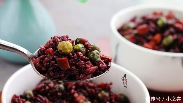 胡萝卜|煮饭加它,又香又软真好吃,3岁的孩子都能吃2碗,懒妈妈快学