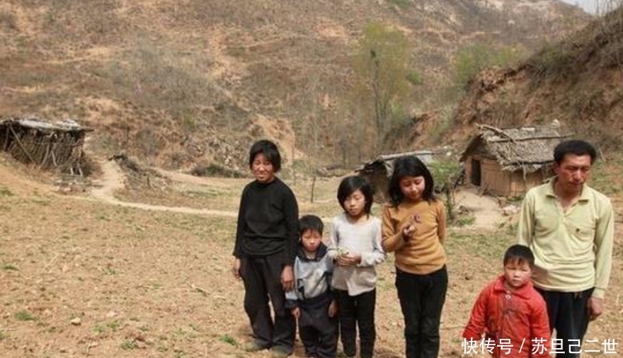  家人|男子带全家躲深山12年，原因很奇葩