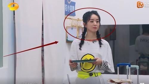 小声|赵丽颖嫌大厨墨迹,生气回房间,小声嘟囔却被录下来真不敢相信