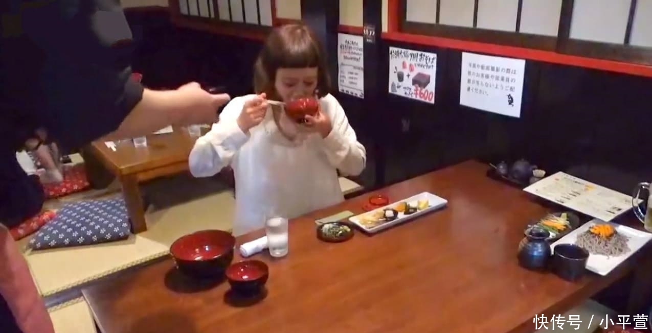 挑战|日本“大胃王”挑战吃600碗面,可端上桌后,很多人都笑了