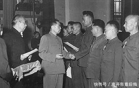 厉害|在抗战初期,十位大将都是什么职务?谁带兵打仗最厉害?