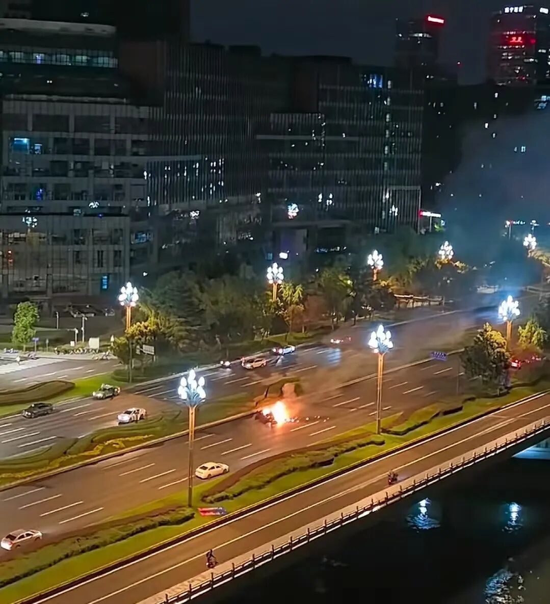 t11508c75c87478989ca32494a6.jpg?size=107